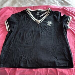 Victoria's Secret Pink - Black and White Short Sleeve Tees.  Size XL.  NWT.